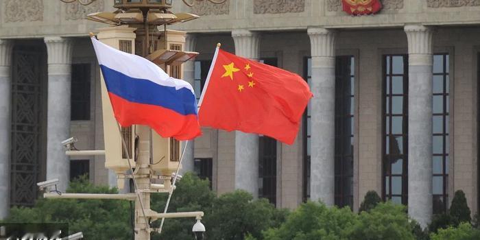 普京时代进入倒计时，中国必须警惕俄罗斯政策突变。普京已经执政超过25年，