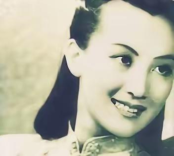 1929年，吴佩孚府上的贴身丫头翠香肚子里怀了老爷的种。怕家丑外扬，太太张佩兰狠