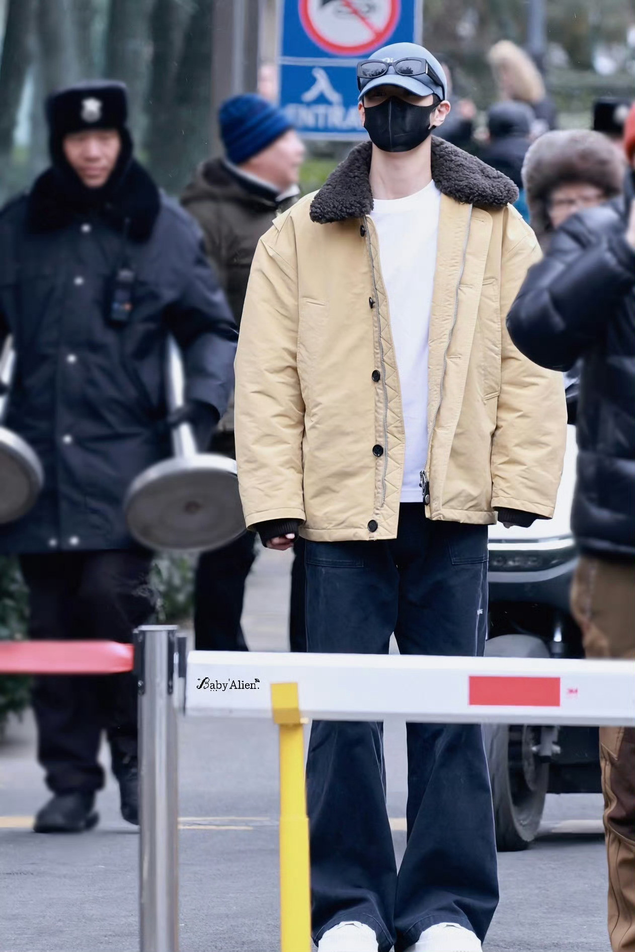 现身春晚联排的明星今日份现身春晚联排的明星🈶：阿如那、白鹿、宋威龙、毕雯