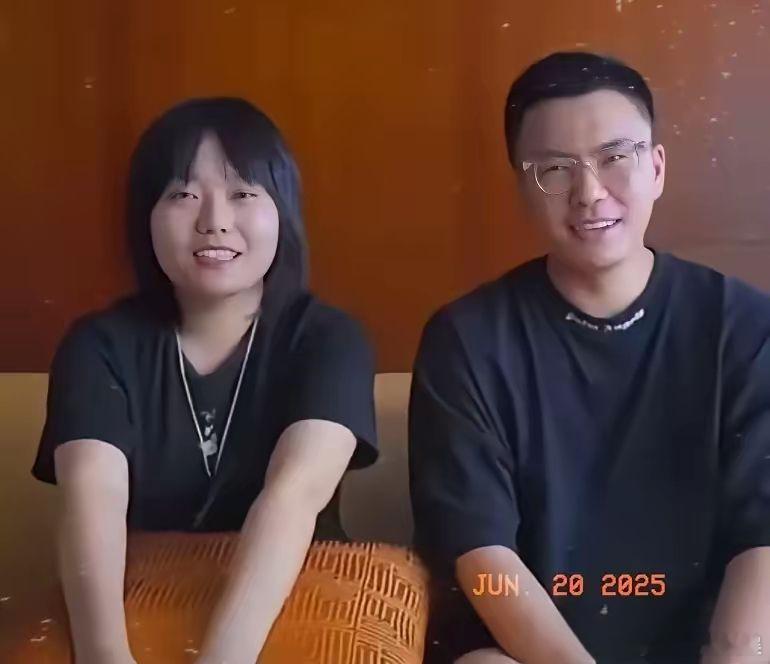 李雪琴的朋友出来澄清了，老谢的行为不是诽谤，就是泄露了庭审内容。​2020年李雪