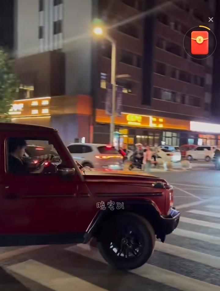 王楚钦开车连夜回北京[大笑]！昨晚即6月11日晚上，大胜2025乒超联赛第一阶