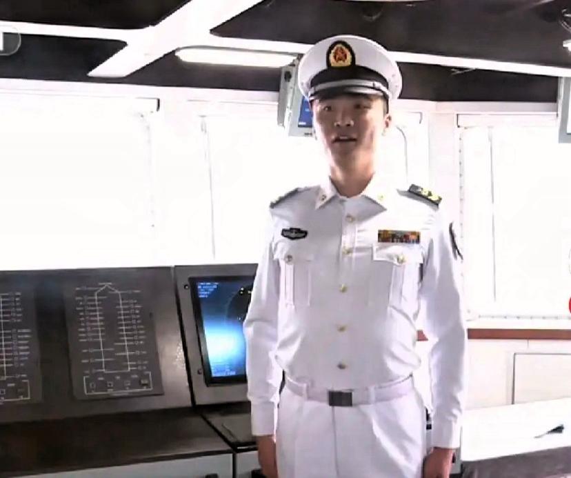 从山东舰到福建舰！执掌航母“眼睛”的导航雷达班长，他的硬核青春太燃了
