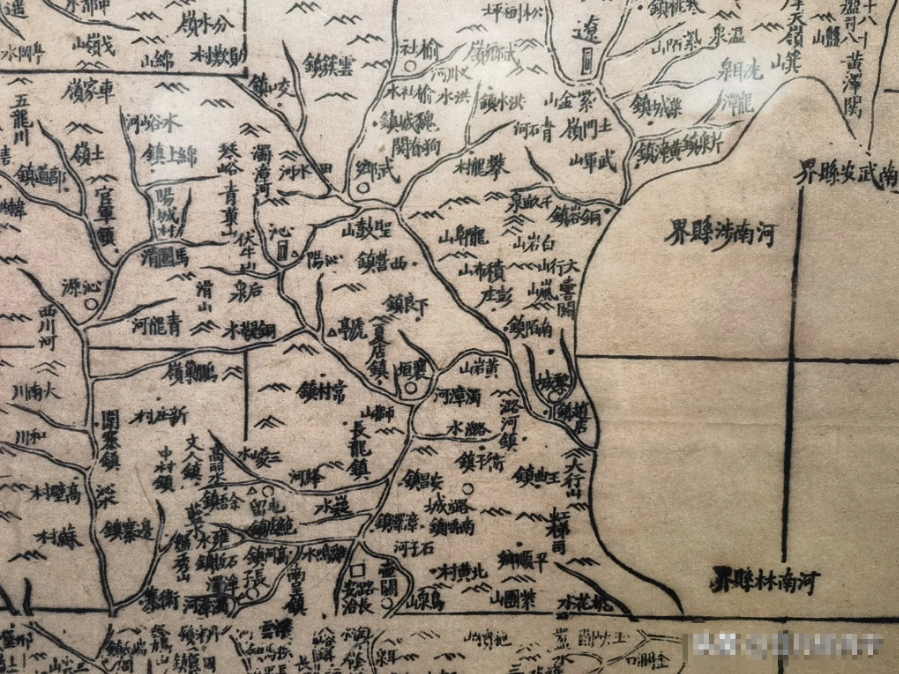 发一个康熙年间的山西长治地区地图，还是挺精细的，很多地名有变化，而且那个时候就是