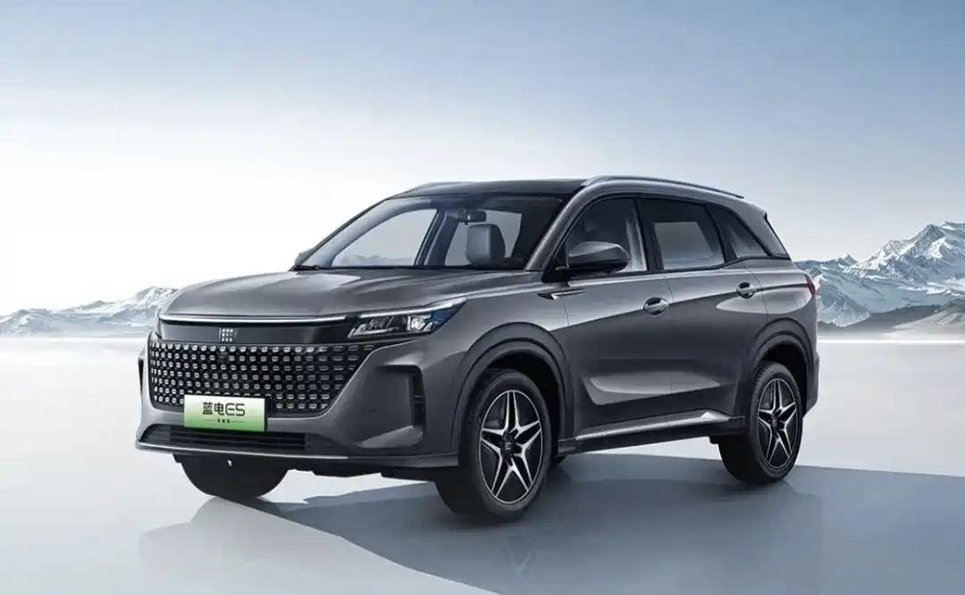 【赛力斯与字节合作造车，但这次不用华为智驾方案了】问界在50万以上市场站稳脚跟，