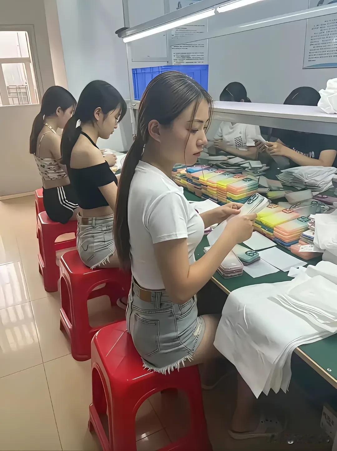 作为一个过来人的诚恳忠告，男人想要找女人结婚，最好还是到工厂里面去找，这学问大着