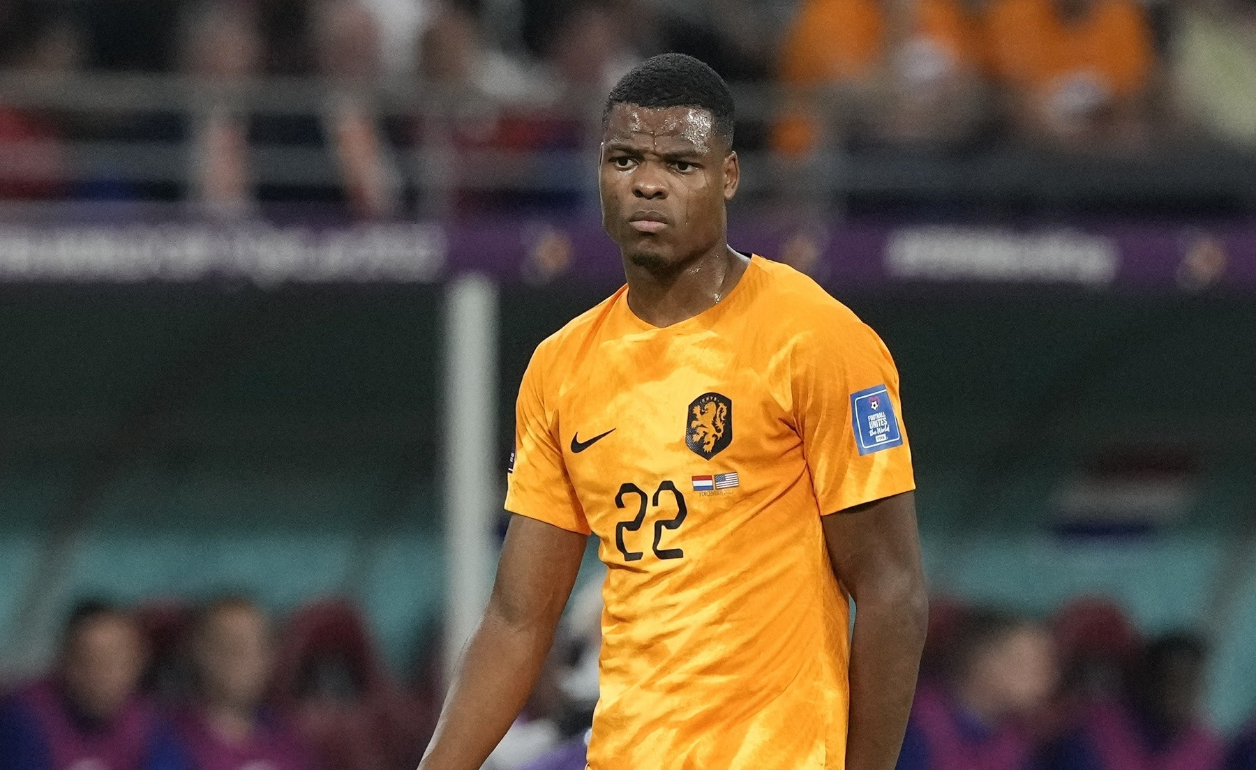 科曼: 我们本想把所有球员都留在队内, 但俱乐部决定召回邓弗里斯