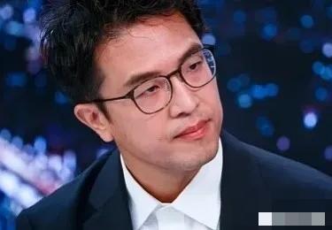 沈父“新壳”公司被大陆制裁，沈伯洋竞办——竟然拉上蒋万安做“挡箭牌”？国台办