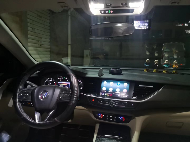 车无完车君威算好车不1.自动启停，省油不省钱，只能上车随手关。2.被动行人保