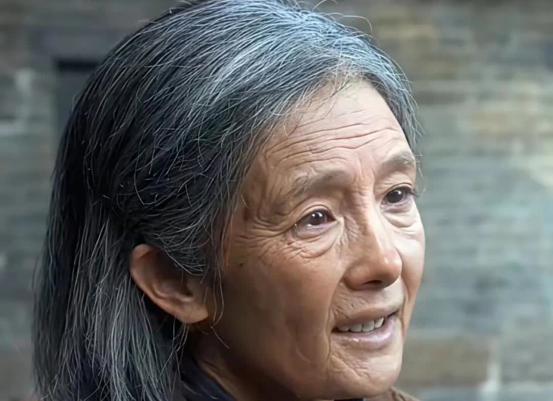 我想说杨幂大概率这辈子都不会，被任何一个男人得到了，因为杨幂太人间清
