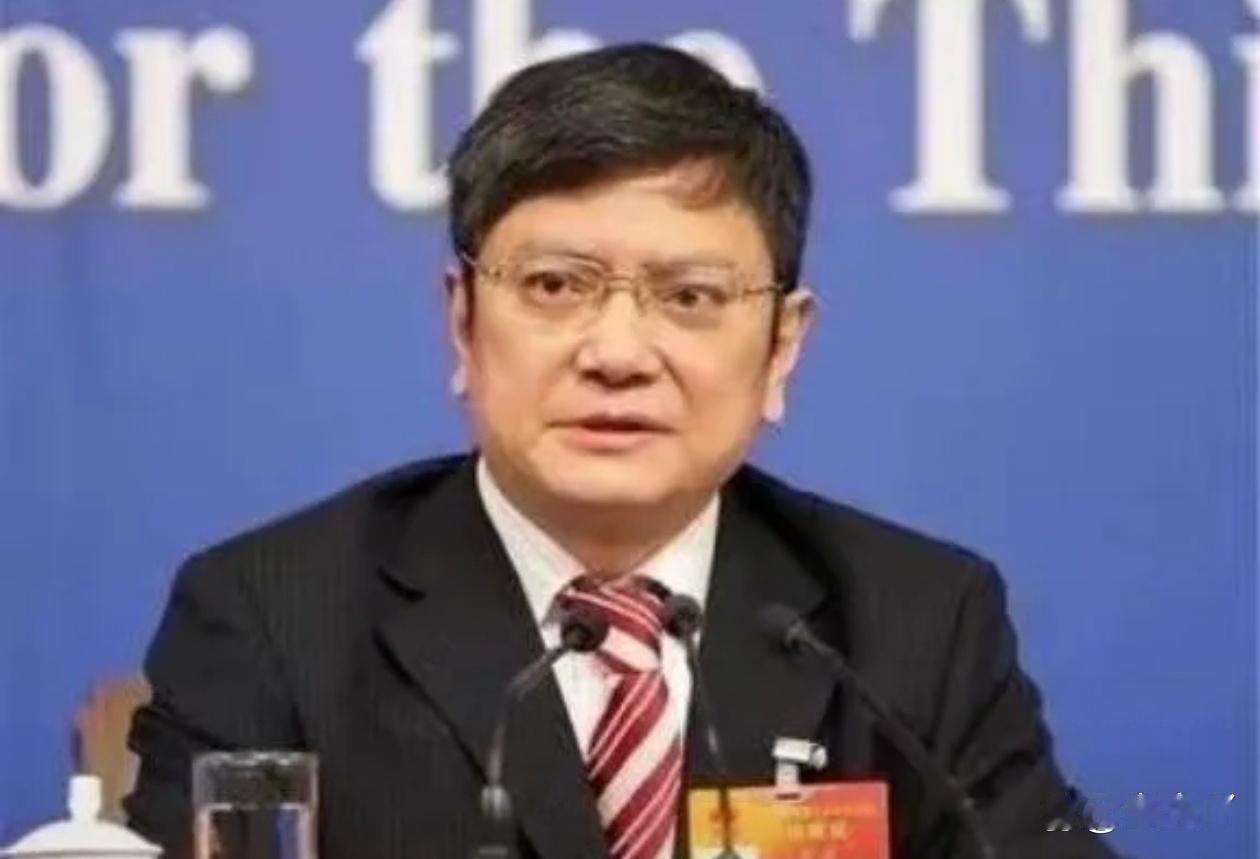 “浙大教授”郑强，曾再次抛出惊人言论！他曾说：“中国是人口大国、劳动力大国，人工