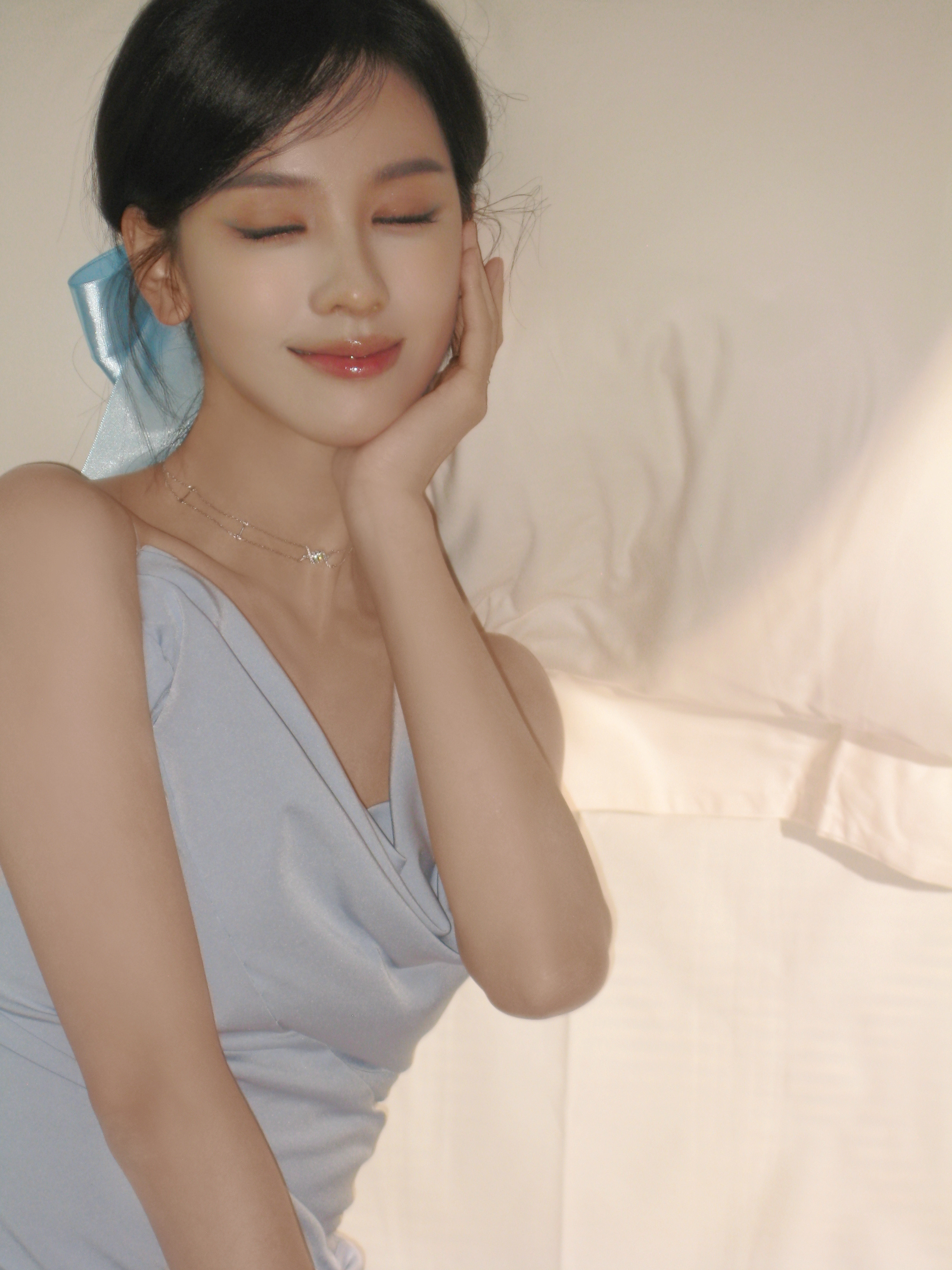 陈都灵晚安美嘟嘟