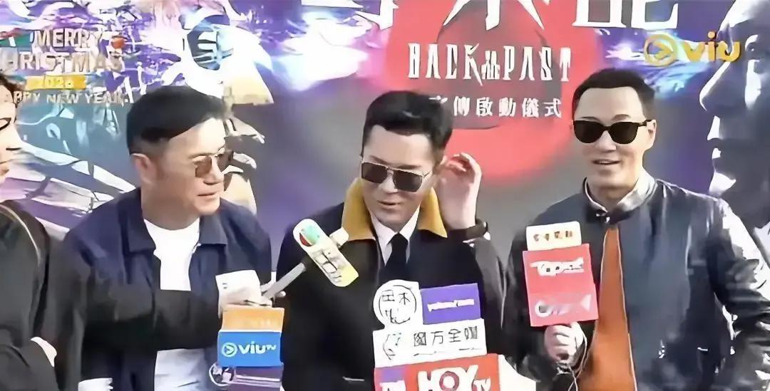 记者刚张嘴，古天乐就掐麦。“《寻秦记》电影？别问我，问买票的人。”2