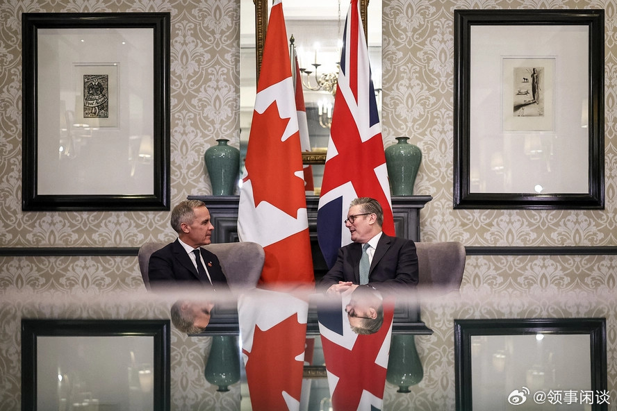 【美国人对加拿大和英国的看法创新低】（政治报）盖洛普最新民调显示，过去一年来，随