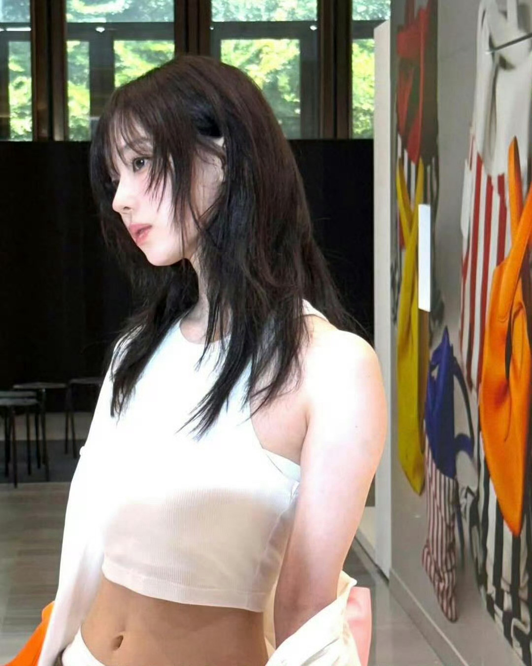 这张金玟庭就像天使和恶魔共诞下的孩子天使恶魔交织的侧颜…​​​