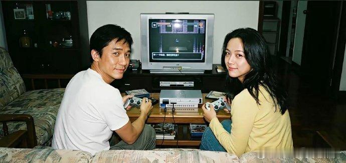 2007年梁朝伟与汤唯