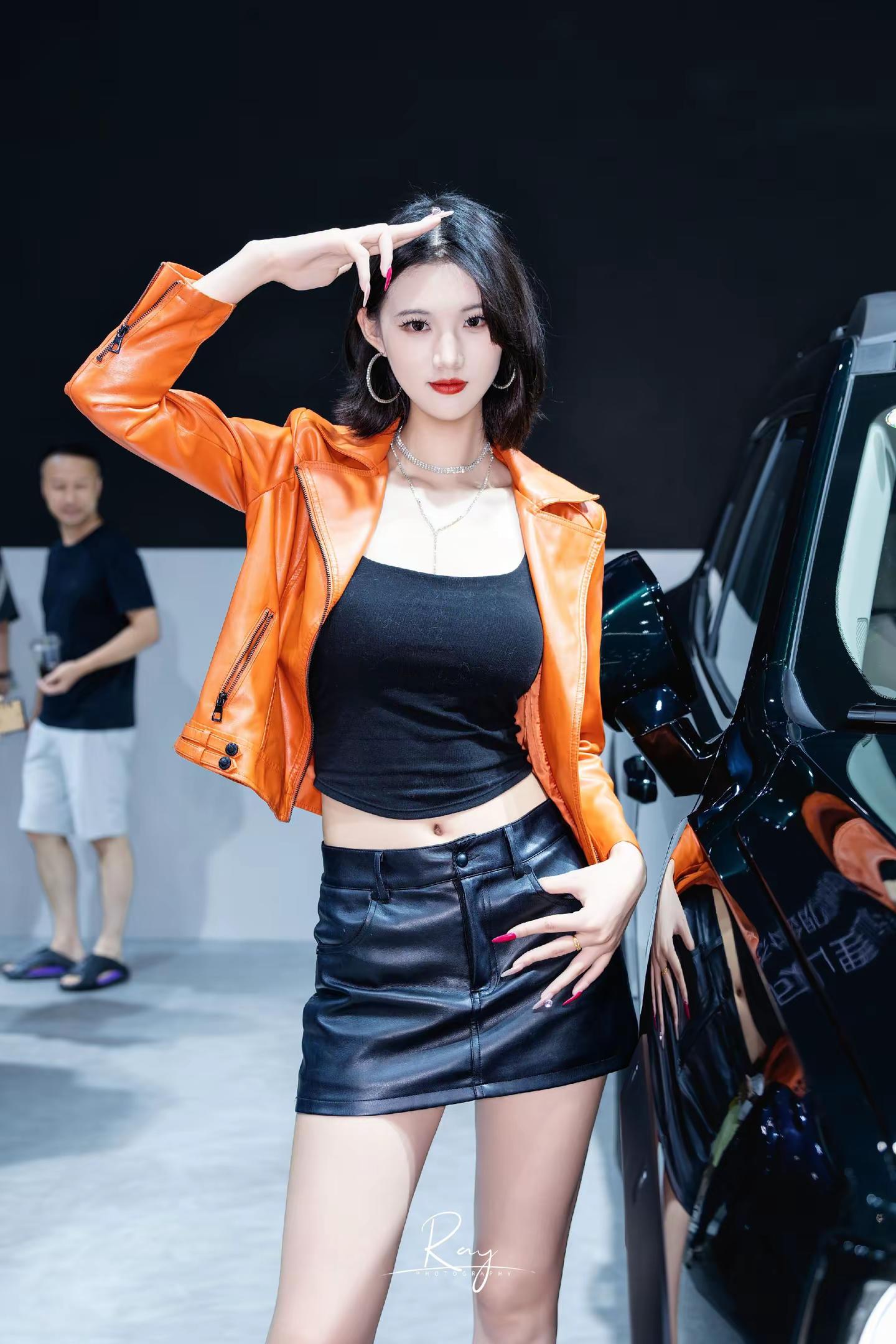 三分相似，已是绝色