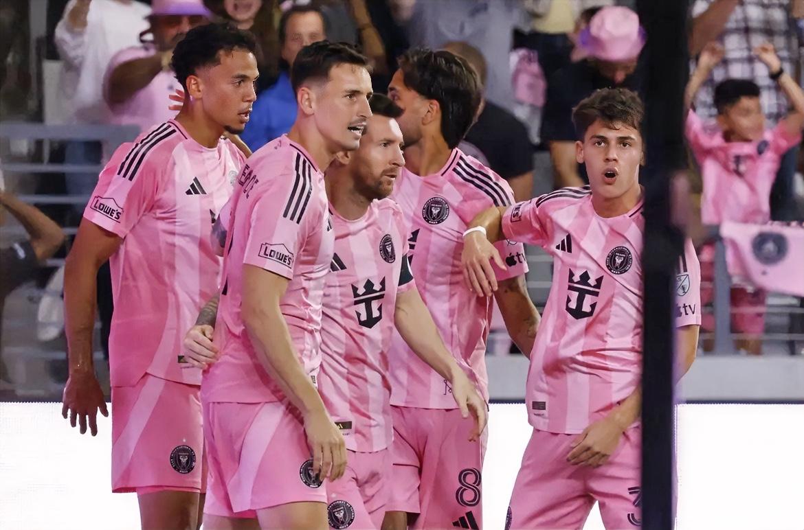 太疯狂了！梅西又进球了，而且是头球破门！太帅了！5场比赛打进5球，不敢相信这是