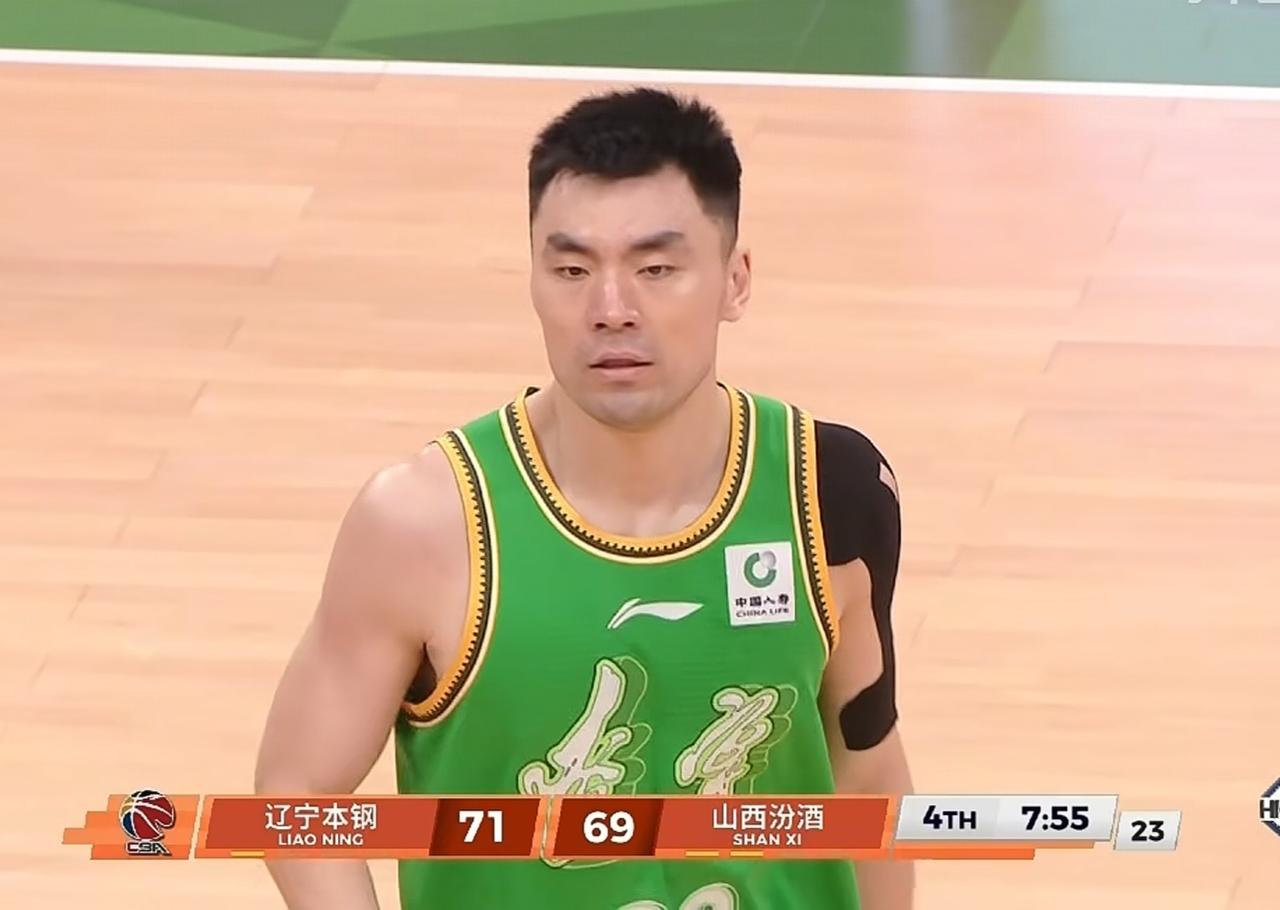 CBA辽宁男篮主场92：84战胜了山西，本场辽宁能够获胜的第一功臣就是李晓旭，不