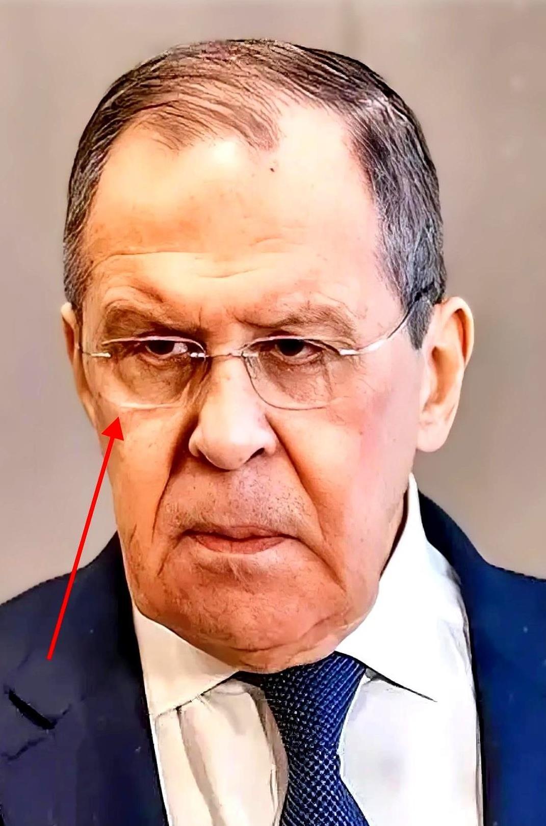 俄外长拉夫罗夫2月2日直面媒体撂下强硬狠话，西方若在乌克兰部署军事人员、设施及仓