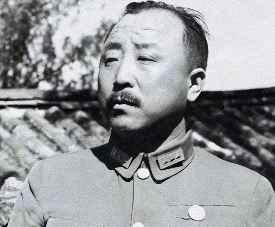 1949年，卫立煌被中共列为战犯，夫人吓得大哭，他却松了口气说：“我有救了！”