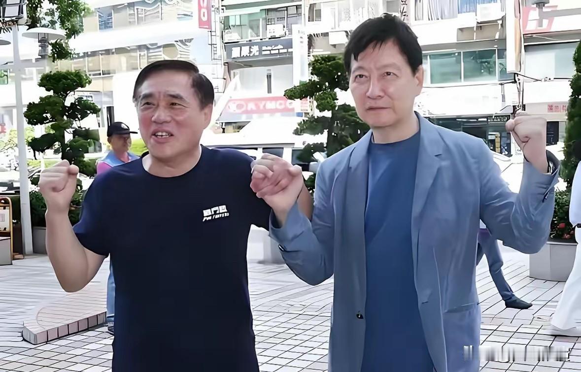 台湾政坛奇迹出现了，“蓝绿”终于合在一起，痛打郑丽文了！台湾政坛出了新鲜事！