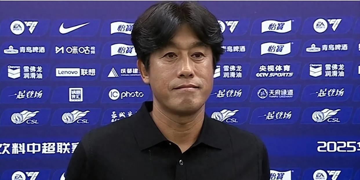 徐正源和周定洋下赛季到云南？对于蓉城球迷来说，如果教练和队长真的留不住了，那去云
