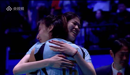 女排名将李盈莹、王媛媛为何“留洋”？新华社老师透过这篇文章向我们系统的介绍了妹妹