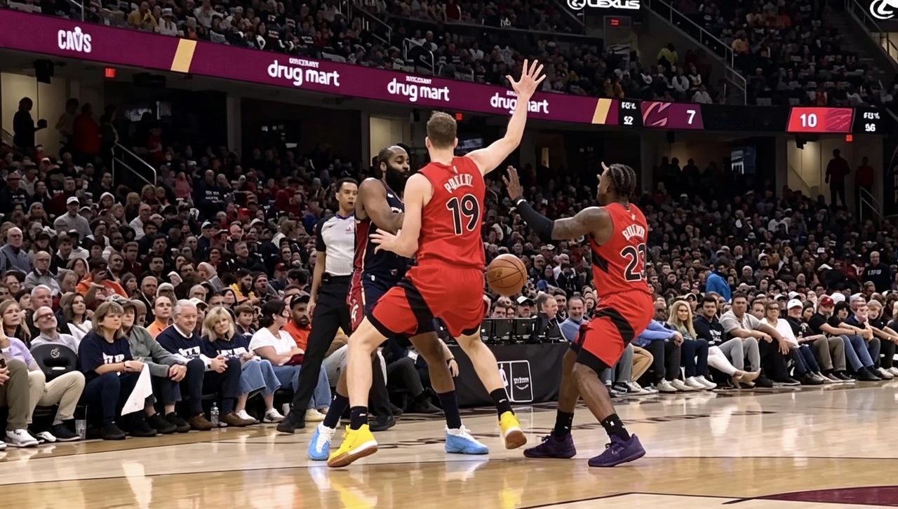 这种球，也就哈登能传得出来了！面对猛龙双人包夹，哈登不慌不忙，从从容容，将球精