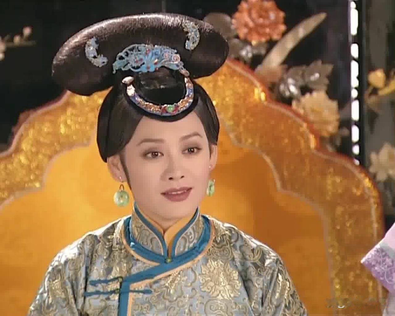 1661年，顺治帝驾崩，8岁的康熙登基。可所有人都知道，真正的"皇帝"是孝庄太后