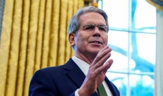 “中国不会抛售美债”，美财长刚嚣张直言，表示中国真的不敢抛售美债，便被狠狠给他上