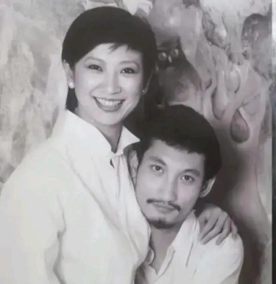 说好的丁克呢女孩们，可千万别恋爱脑