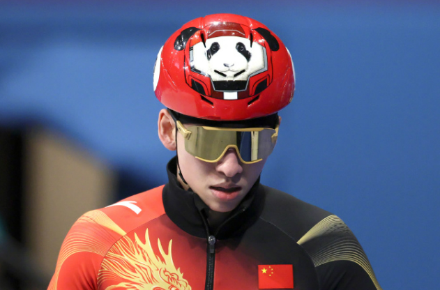 14日，米兰冬奥会将决出8枚金牌。中国代表团在男子速度滑冰500米、男子短道速滑