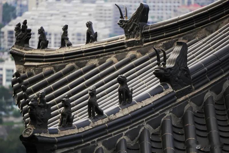 龙生九子，各有不同🐉➕🐺=睚呲～兵器报恩仇🐉➕🦁=狻猊～香炉食烟火