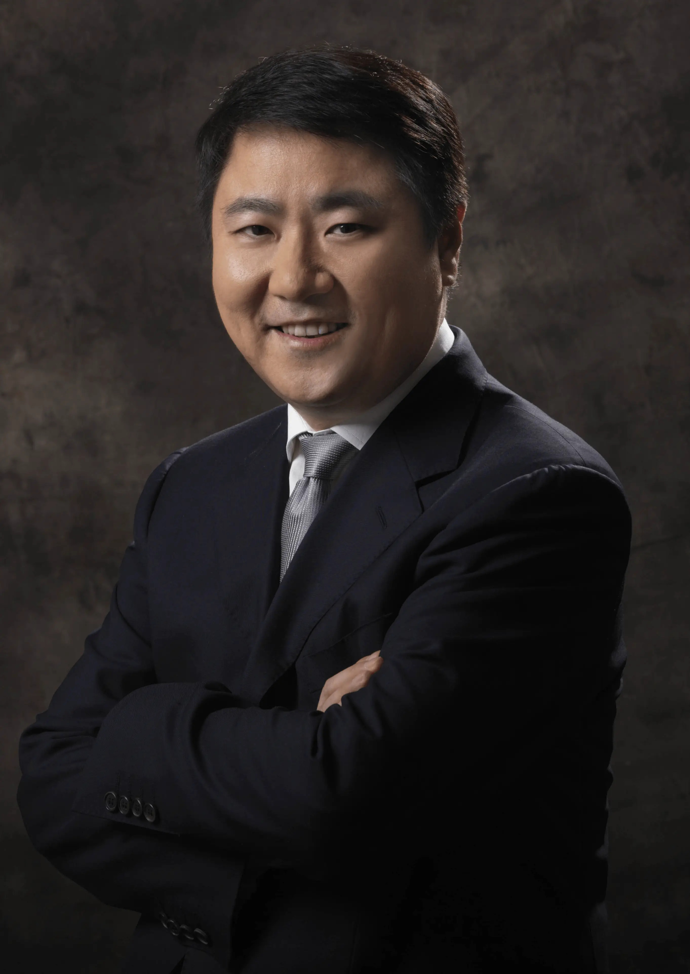 于冬被曝欠赌债未还据香港01，博纳影业集团董事长于冬被澳门永利赌场指欠逾473万