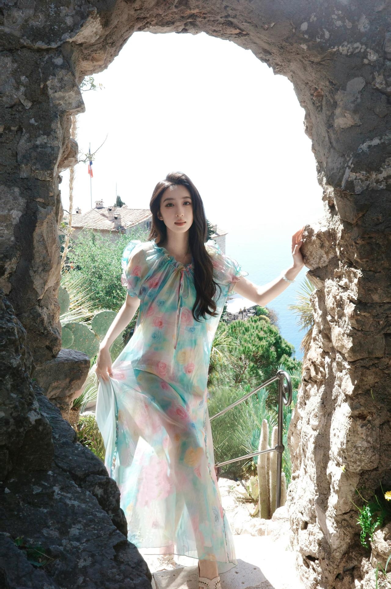 阳光和你，都是我想收藏的风景。