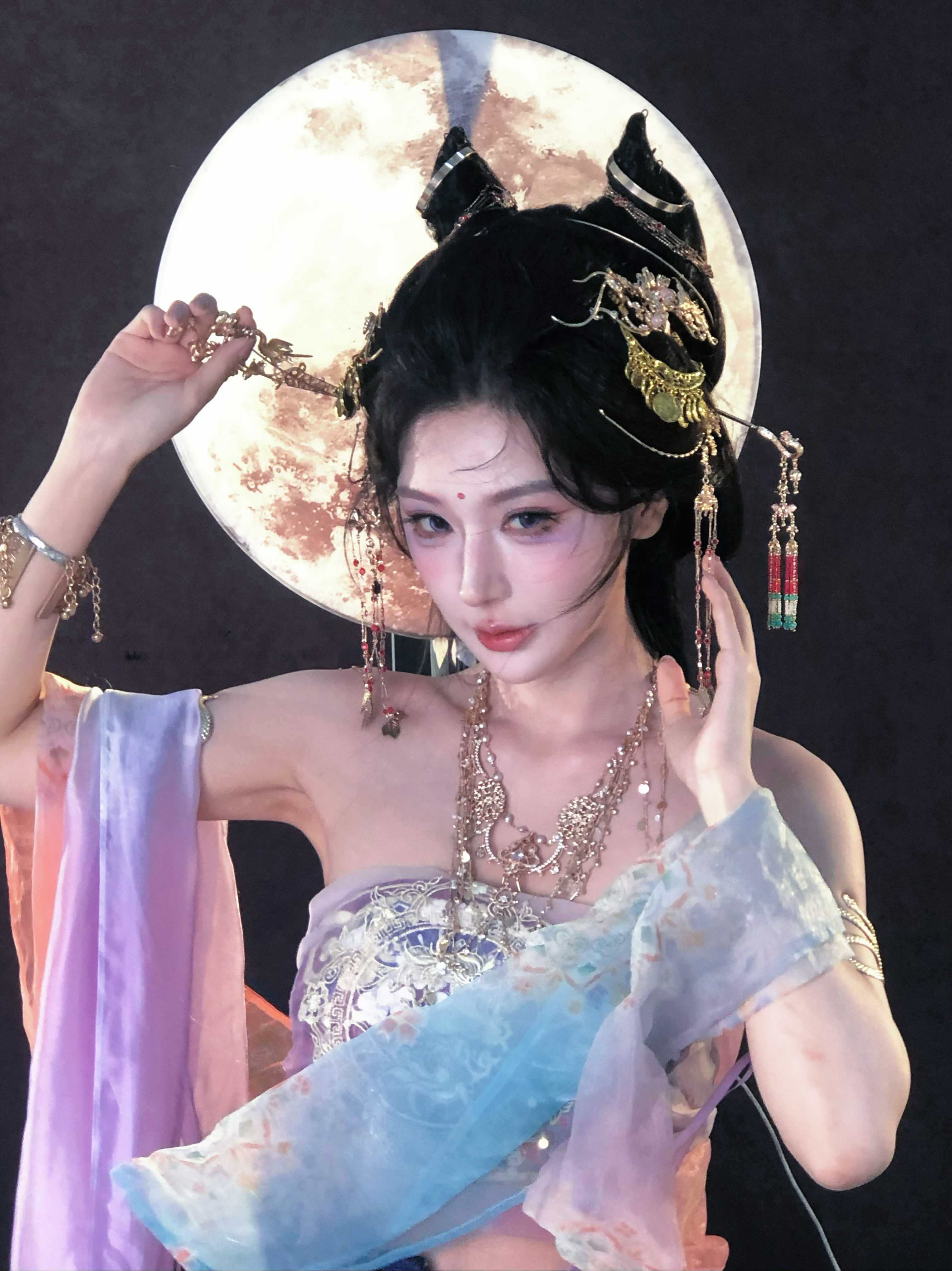 对不起，我除了刷屏什么都不会。。