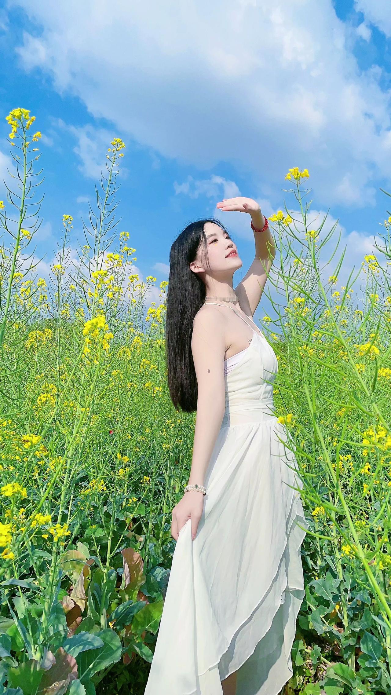 ootd穿搭美女丝袜推荐清纯甜美女神