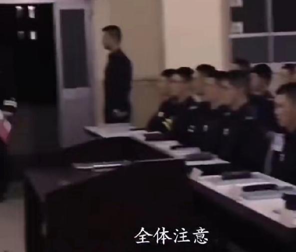 后背发凉！日本自卫队内部视频公开，完全跟二战时日本军国义的场景一样，丢掉幻想准备