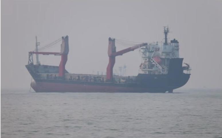 当地时间7月12日，英国媒体，英国《卫报》报道称，欧洲多国讨论，商船通过霍尔木兹