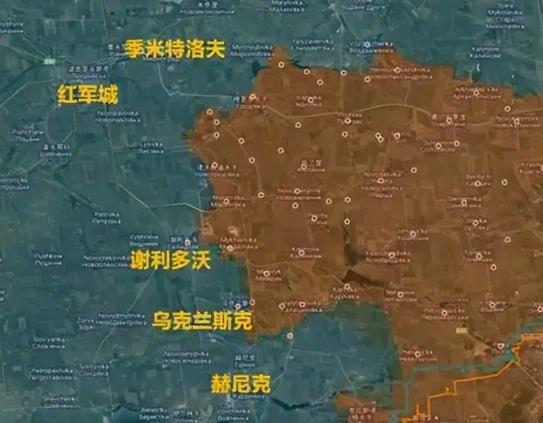 乌东波克罗夫斯克要守不住了！距离被俄军全围只剩900米，上万乌军被堵城里，粮弹最