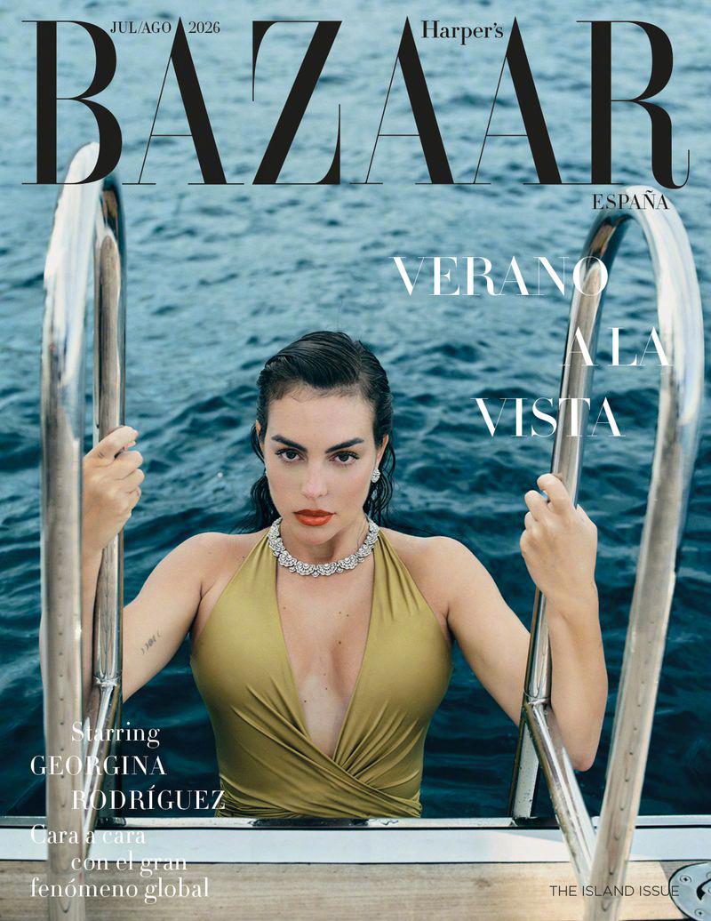 Harper'sBAZAARSpain西班牙版时尚芭莎七月刊，那边C罗忙着