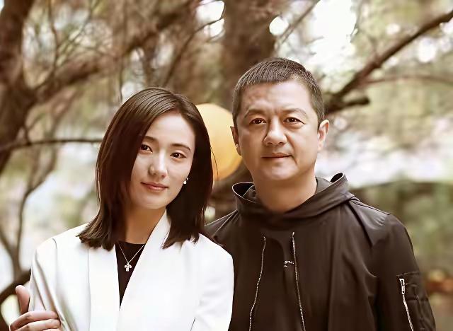 李亚鹏离婚一点都不意外，原因很简单。一个要还债，一个要清场如果继续捆绑着