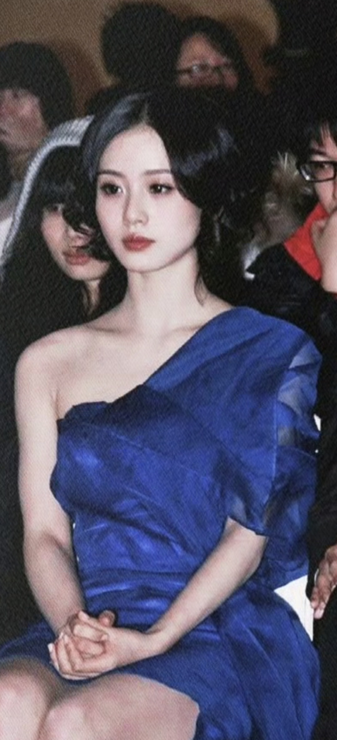 我很词穷世间言语好像描述不出她的美​​​