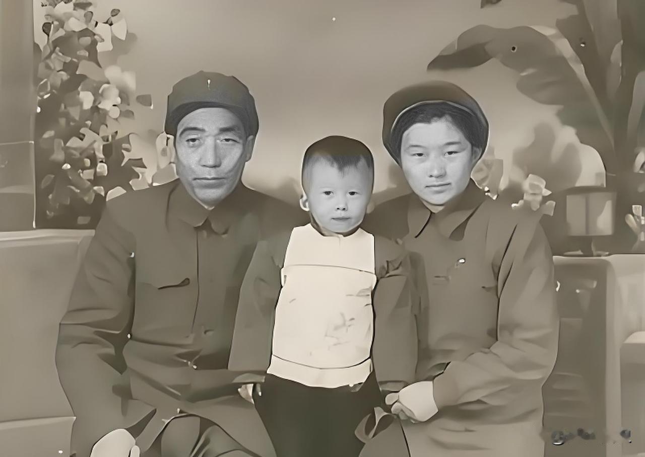 1964年，北京军区后勤部通知王近山即将前往河南黄泛区农场任职，征战半生满身战伤