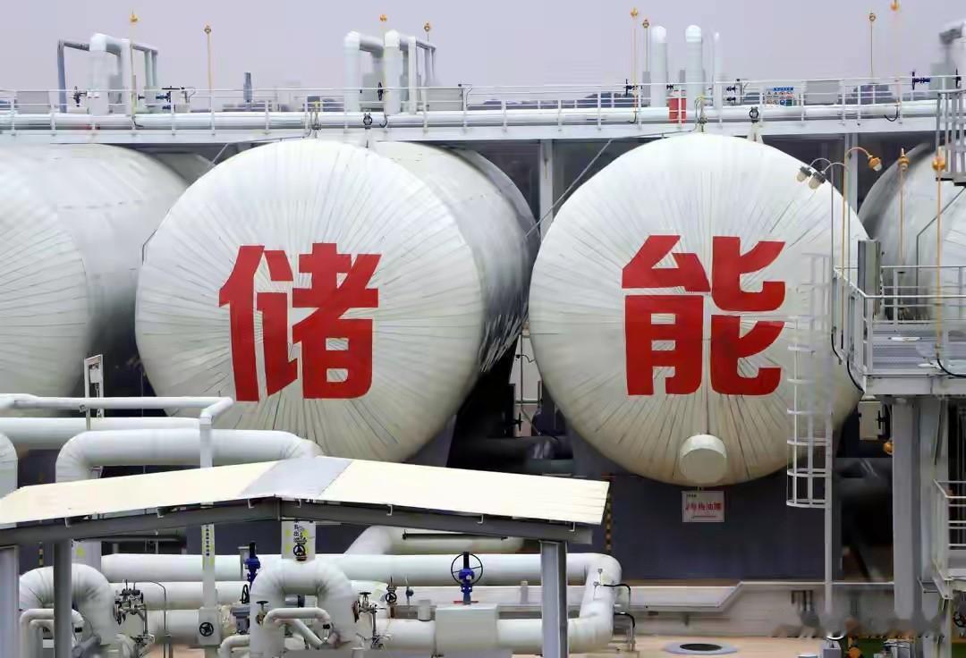 2026一季度投资榜！8大热门赛道，储能机器人稳居榜首一、新型储能（订单驱动