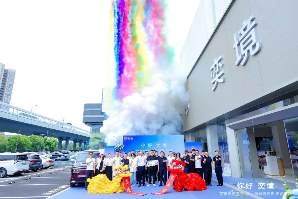 未来3-5年，最好守住这三条底线！1. 有房住就行，目前是宁愿租房也不要买房。2、不头脑发热创业，因