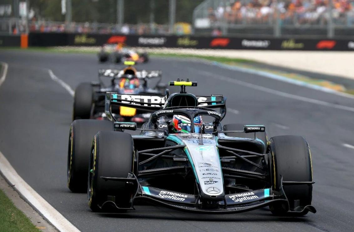 上海F1倒计时：新规首场冲刺赛，梅奔的“独角戏”还会继续吗?墨尔本刚收工，F1