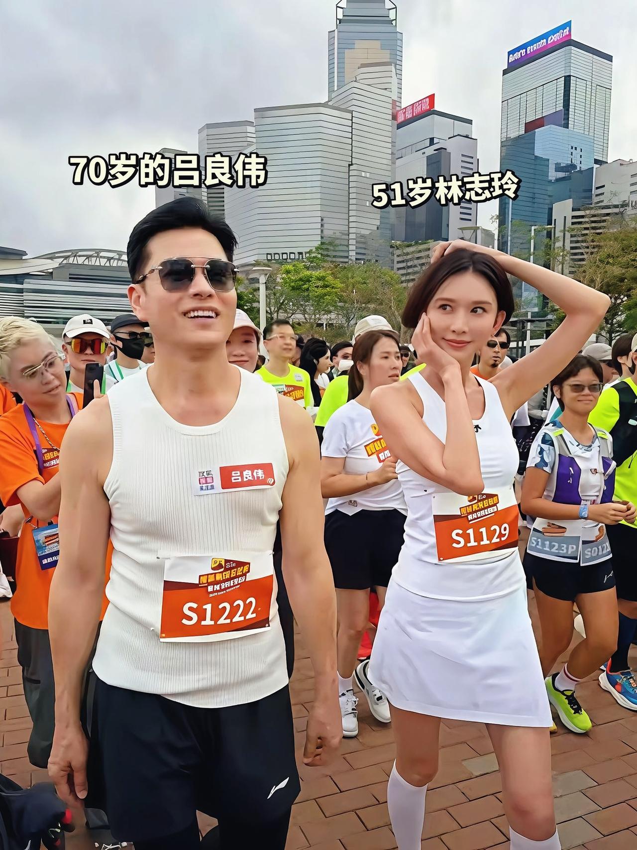 70岁的吕良伟、51岁的林志玲，看完这张图，最直观的感受不是“谁更年轻”，而是：