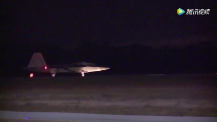 飞机落地视频夜晚 13344606935661583737.jpg?id=0