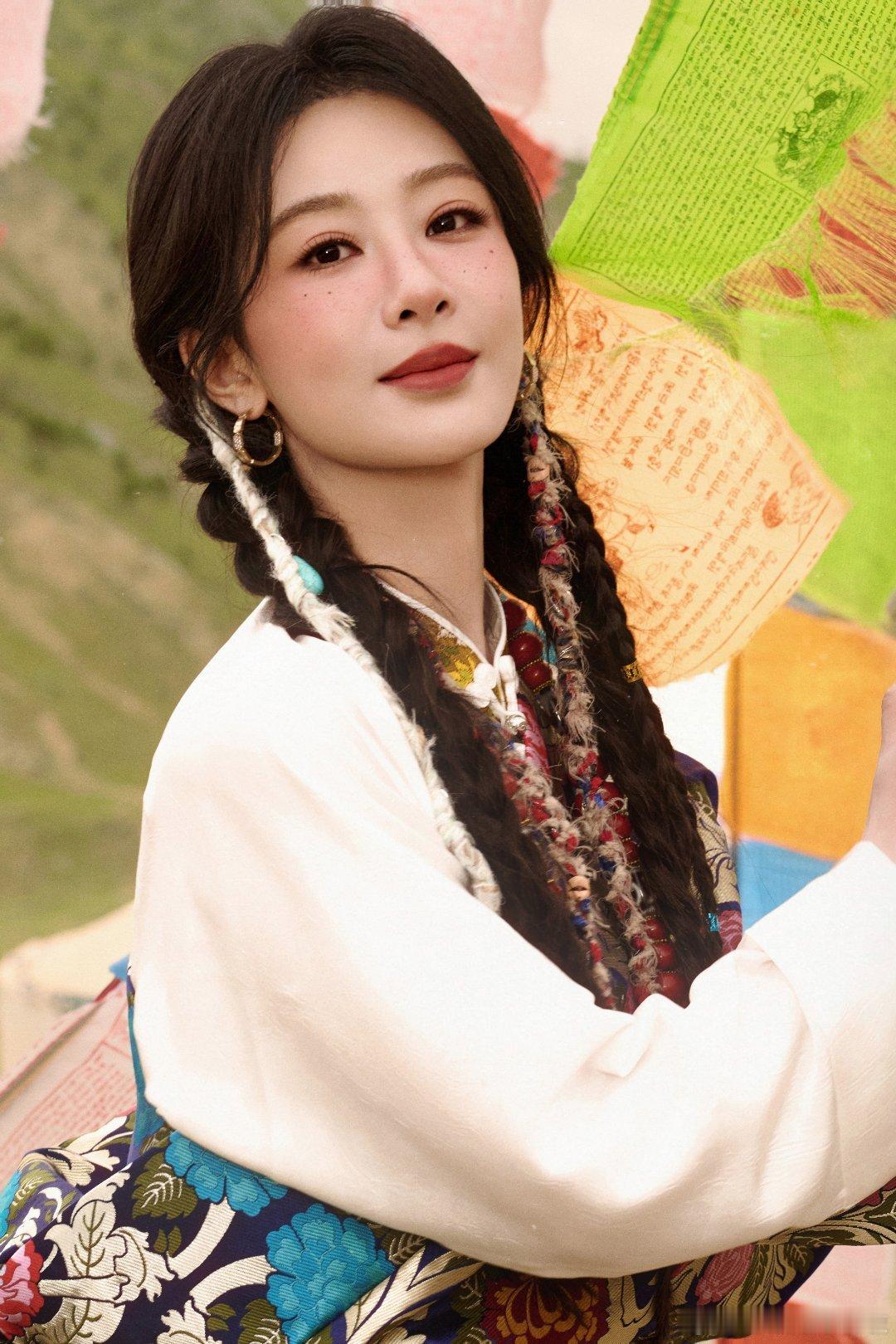 杨紫杨紫来一个美紫